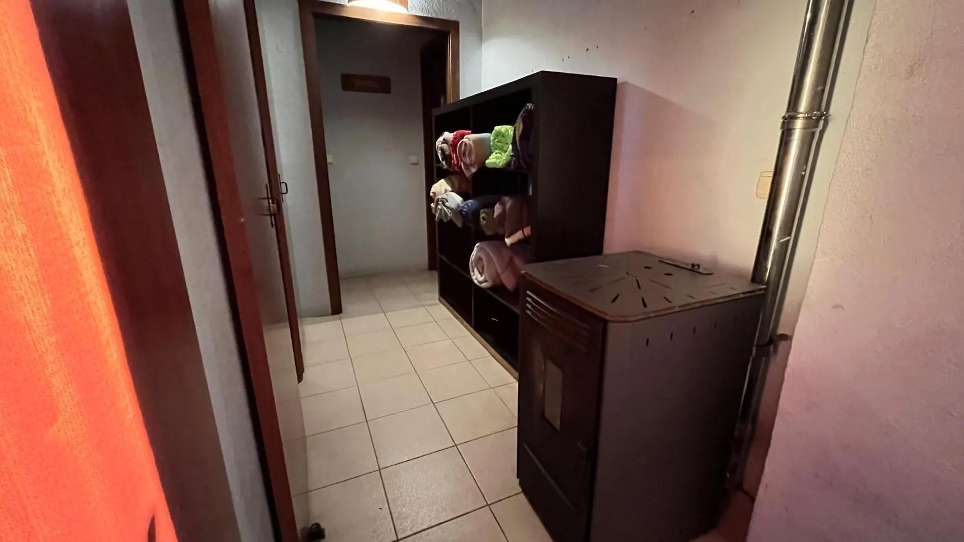 Refugi De L'Arp Hostel Montargull de la Vansa
