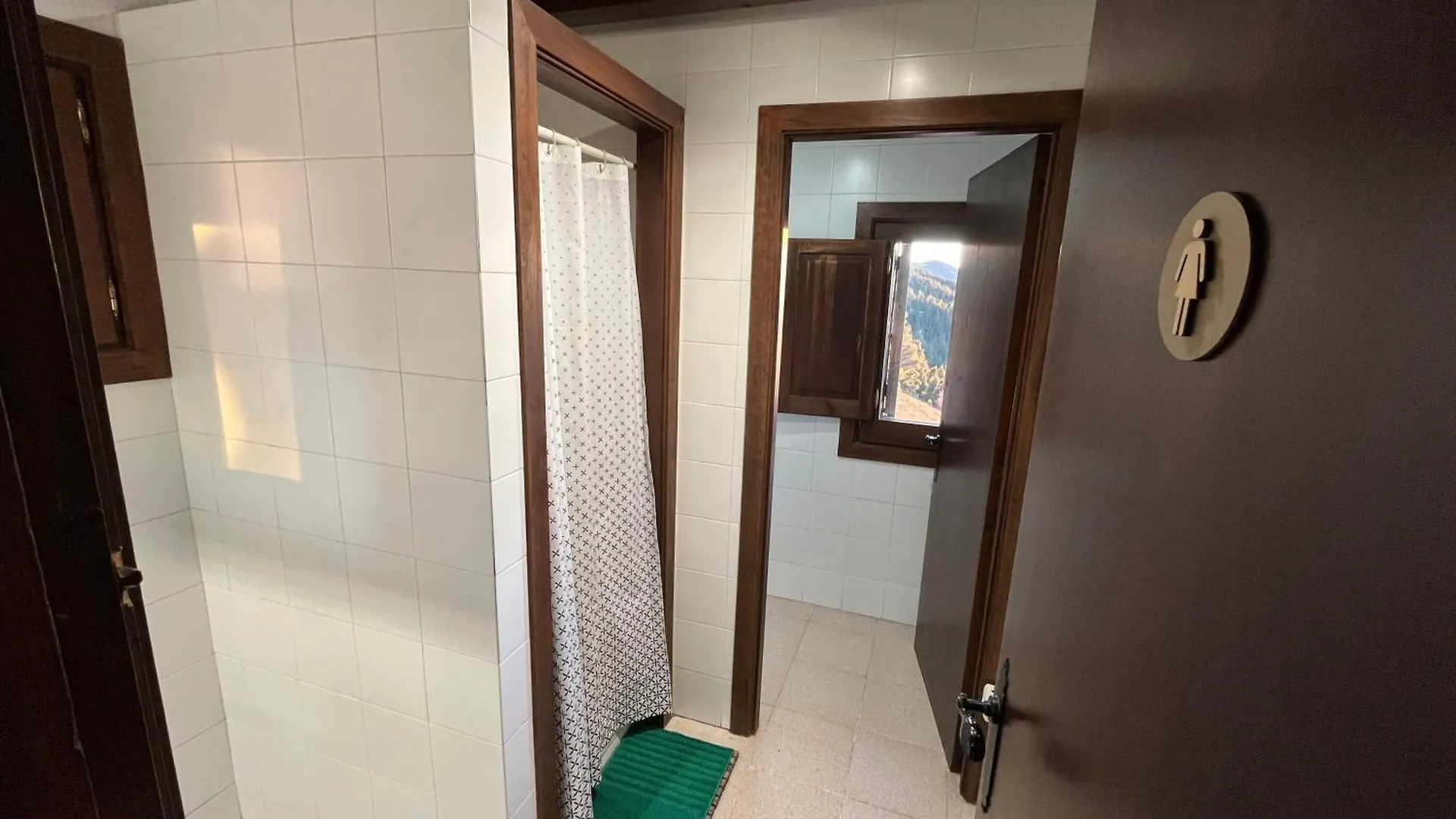Refugi De L'Arp Hostel Montargull de la Vansa