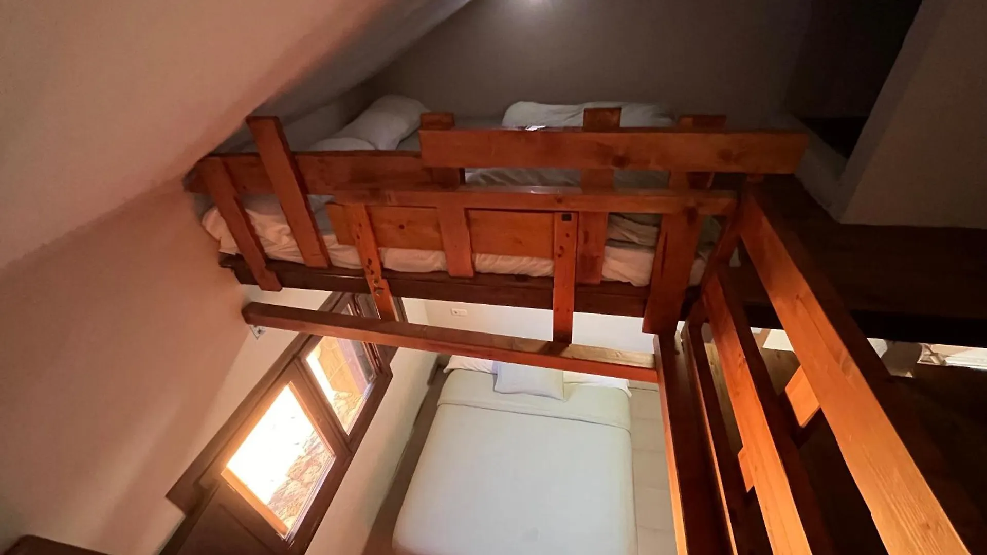 Refugi De L'Arp Hostel Montargull de la Vansa Spain