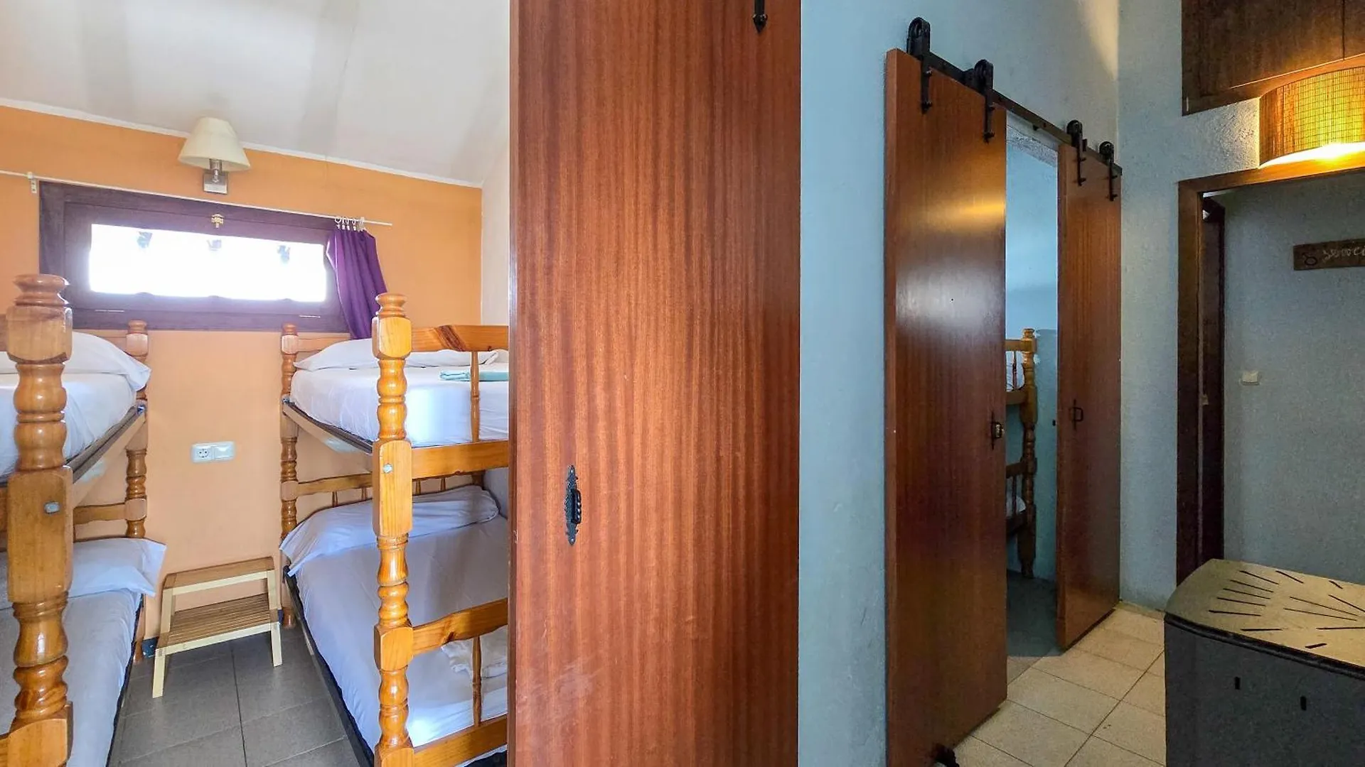 Refugi De L'Arp Hostel Montargull de la Vansa